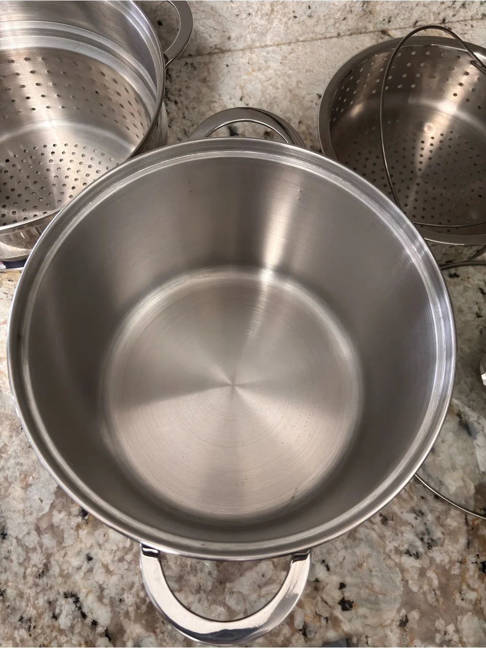 BERNDES Germany Crate And Barrel 10 Quart Stock Pot/Dual Strainers. Spec Edition